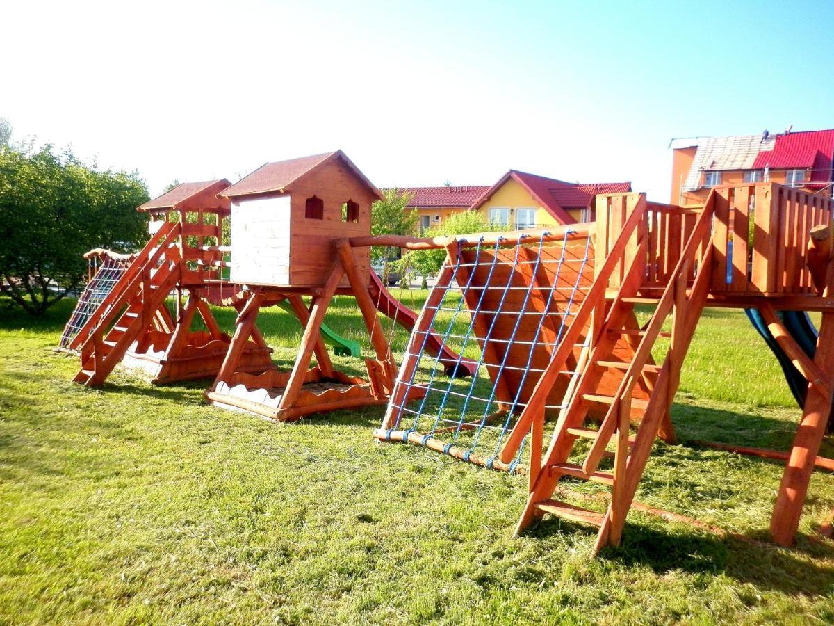 Bed and Breakfast Osrodek Wczasowo-Kolonijny Bazylak Rewal Exteriér fotografie