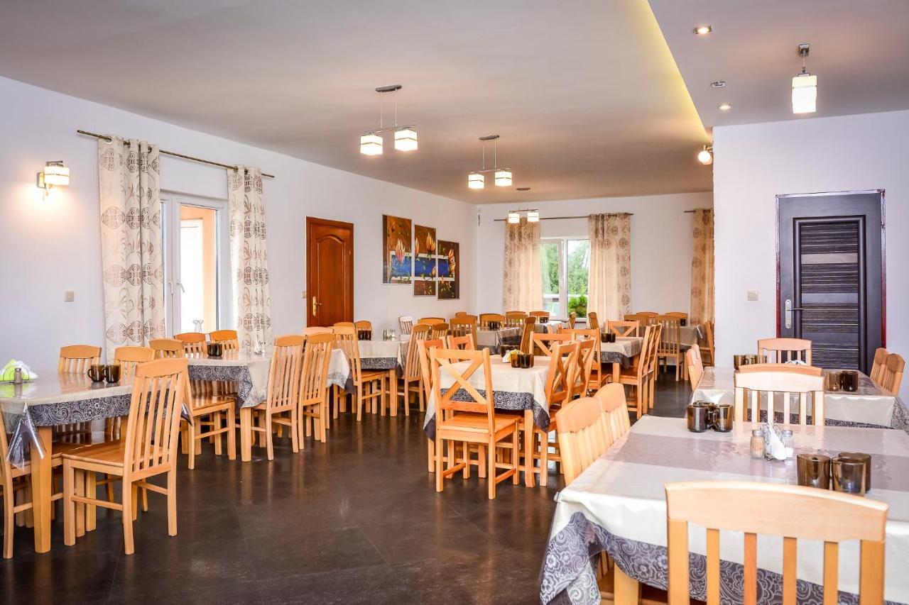 Bed and Breakfast Osrodek Wczasowo-Kolonijny Bazylak Rewal Exteriér fotografie